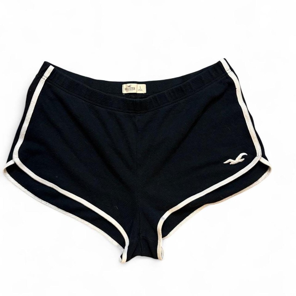 Hollister Y2K Black Dolphin Shorts L White Trim Low Rise Micro Shorts